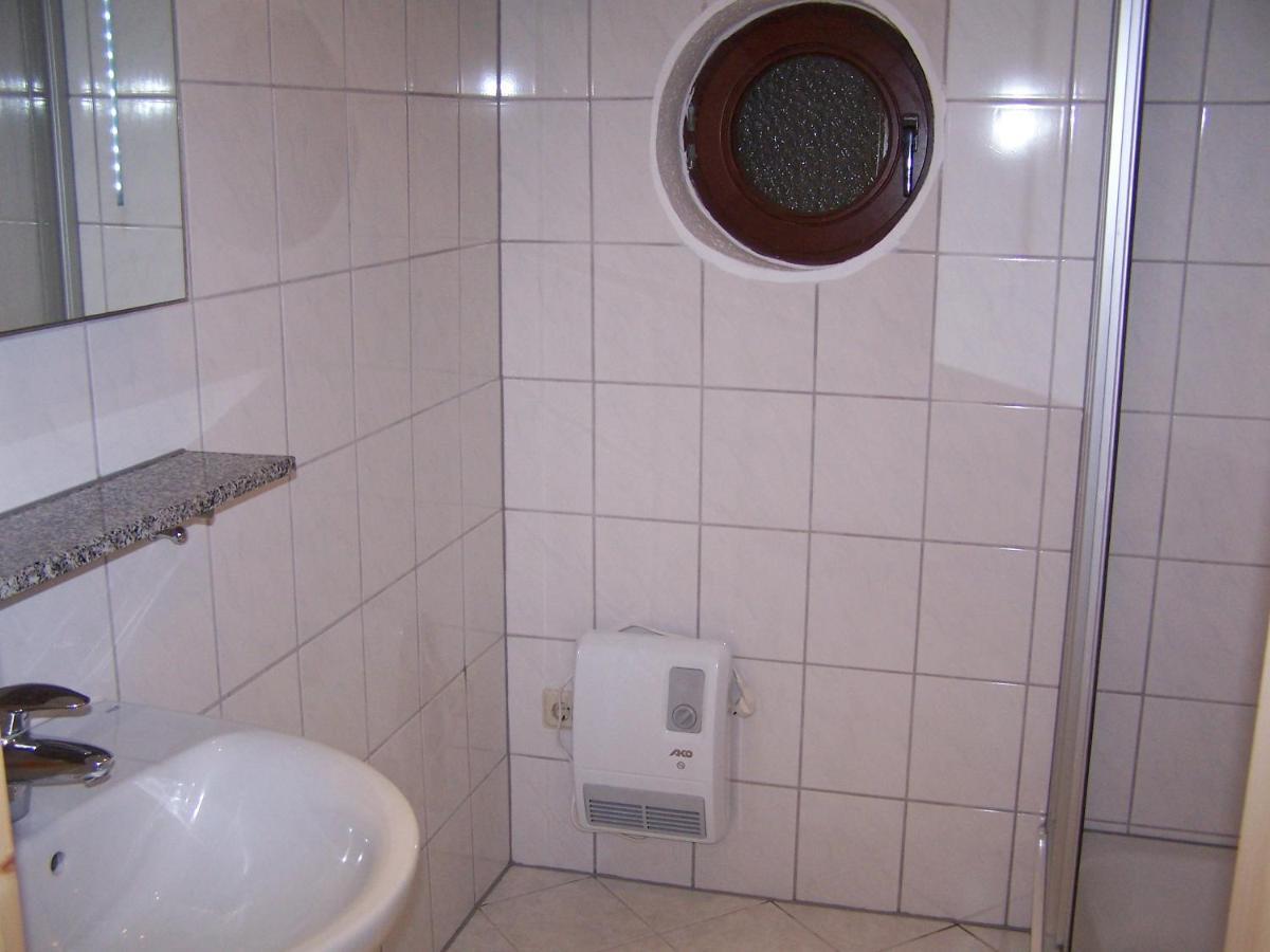 Ungers-Welt Mona Apartment ออสท์เซบาด นีนฮาเกิน ภายนอก รูปภาพ